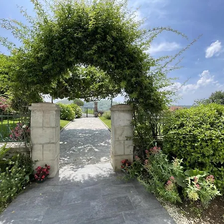 Дом отдыха Etchevers-enia